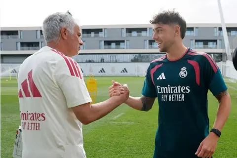   فالفيردي: فخور بأن أصبح قائدًا لريال مدريد.. وأريد الاستفادة من مورينيو في كل ثانية
